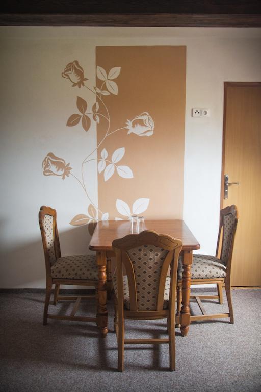 Althansky Hostinec Znojmo Rom bilde